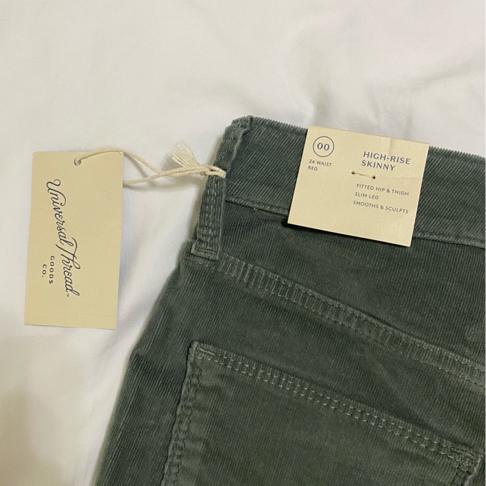 Universal Thread Goods Co. Green Corduroy High Rise Skinny Green Pants - Picture 7 of 13